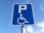 Места для инвалидов, на которых запрещена парковка транспортных средств.